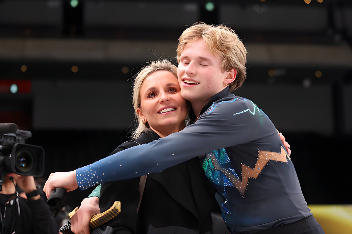 Ilia and his mom, Tatyana Malinina after his free skate at Japan Open 2023  🥹🥹🥹🫶🏻🫶🏻🫶🏻