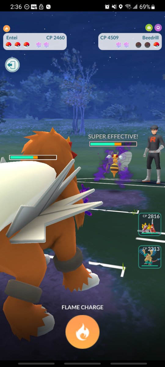 ECLPZE_07's tweet photo. @PokemonGoApp Can someone explain why my charged move changes when I use it? https://t.co/rLIQZZGqzO