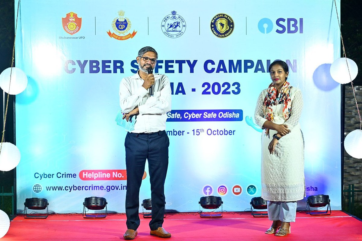 abinashpadhi's tweet photo. As an advocate, practicing Cyber Law, I feel great to volunteer and spread awareness on Cyber Safety and Cyber Crime. Awareness, Education, Prevention is the best way to stop Cyber Crimes.  Great initiative by @odisha_police @cpbbsrctc @cybercopodisha @dcpbbsr @cpbbsrctc https://t.co/mqN1Lhz7QH