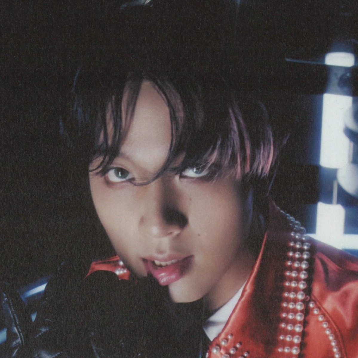haechanprints's tweet photo. omg haechan!? https://t.co/BQgzDFoxUT