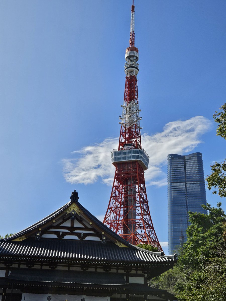WagyuBeefJP's tweet photo. one week from our 3-week "japanese language school"-adventure in tokyo is over. cant wait for the next 2 weeks and our presentation in japanese #japan #efdaily #eftokyo #tokyo #shibuya https://t.co/BqxxDz6WsD