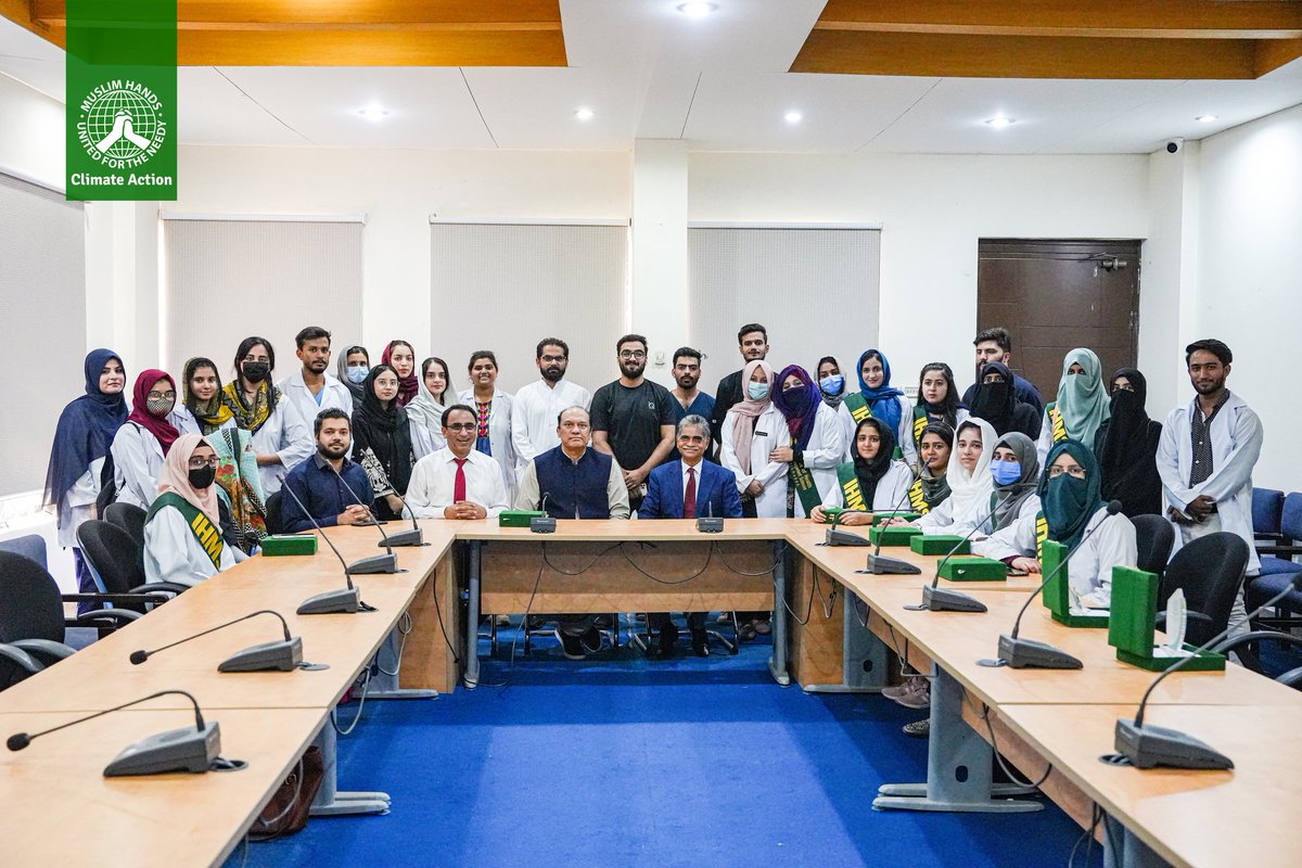 mrehantahir's tweet photo. Remember the vital role healthcare professionals play in addressing climate-related health issues.Climate action isn't just about the environment. It's about safeguarding public health.
Congratulations to the future leaders ! 
#togetherforGreen 
#IHMS https://t.co/5fYxD4o6ka