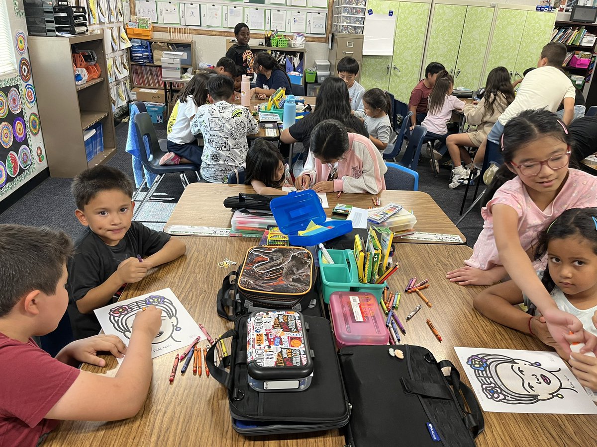 teachertbi's tweet photo. Working together with our #RascalBuddies to complete a #FridaKahlo art piece. #HispanicHeritageMonth @micheleasprer @RascalPride #RowlandRascals https://t.co/vzh7lvEUAN