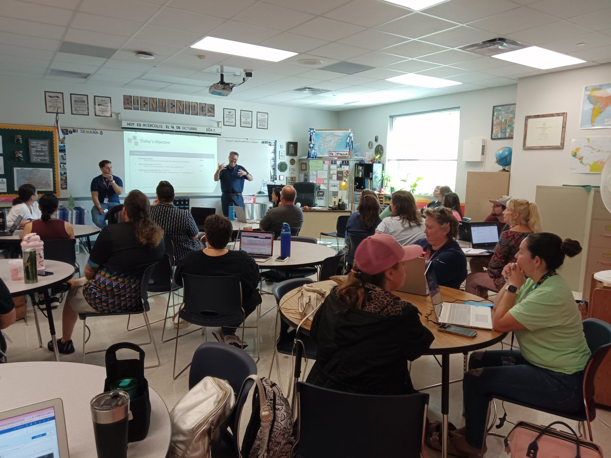 HCISDMLLs's tweet photo. Gracias @haysworldlang for organizing an informative &amp; inspiring PLC this morning! Loved learning about small group instruction in the WL classroom by @JhsJags, Ms. Gracie Ponce &amp; the progress of our @HaysCISD WL recognition program by @logan_stroud2. #hayscisdpridebeginswithyou https://t.co/ALaS66nWIm