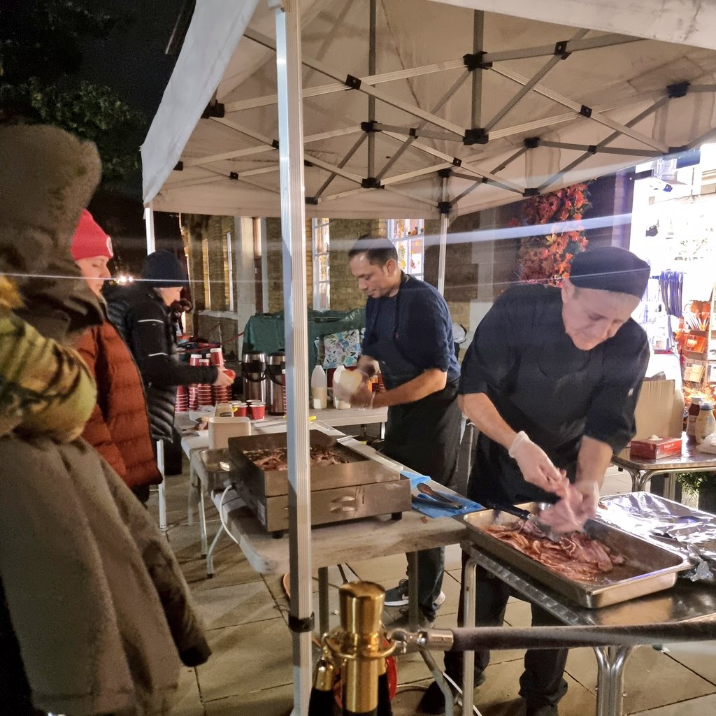 partridgesfoods's tweet photo. We are pleased to offer morning coffee and bacon butties to all those who slept out last night for the annual @GlassDoorLondon Sleep Out. Well done to all the sleepers. 

Donate here to help raise awareness for homelessness: https://t.co/DVrOYEDCaz https://t.co/KiTjZxZpdZ