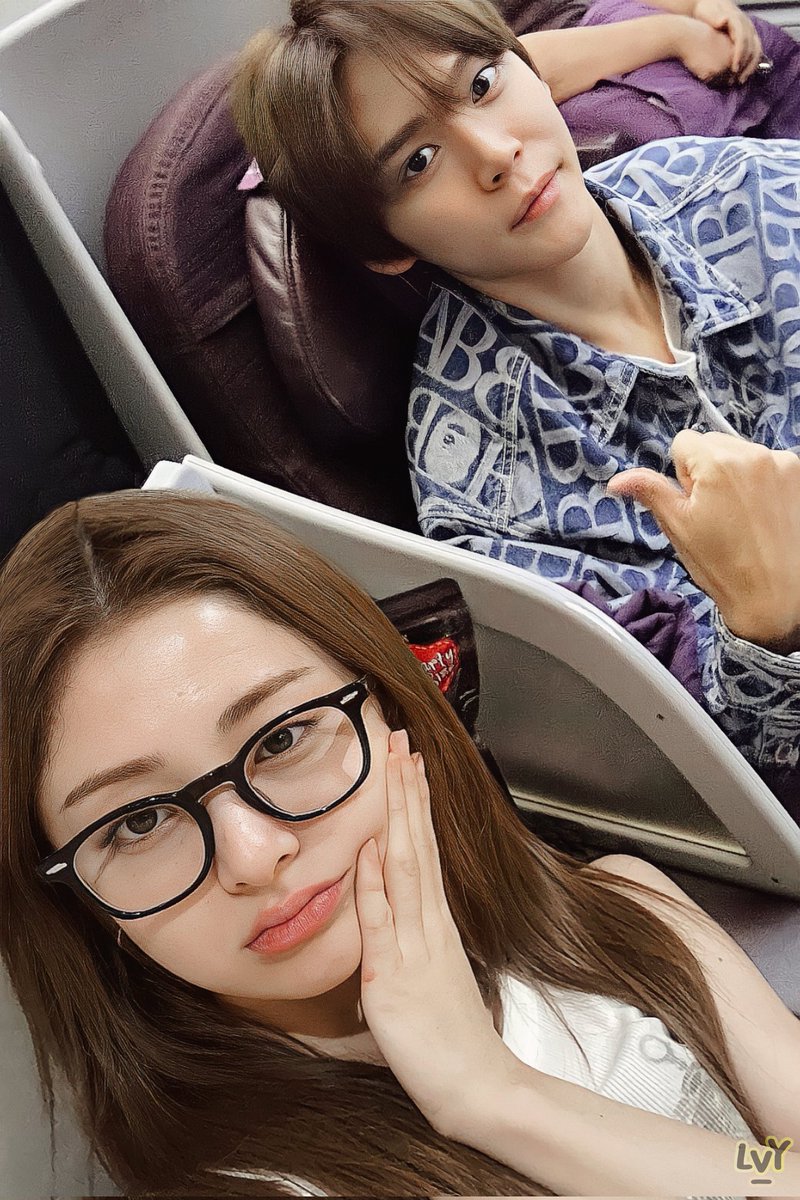 lovyuyellow_'s tweet photo. #silverissante; first time trip with bb🫶🏻 https://t.co/NVoLZnTrpV