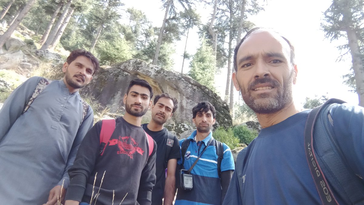 sajidmir44's tweet photo. Heading to the mountains with a village crew for video content! ๐๏ธ This three-day adventure promises loads of fun โ camping, BBQs, local eats, herbal tea, and gemstone mining vids! ๐ฅ๐ #MountainEscape #VideoAdventure https://t.co/1kPcFkKhbi