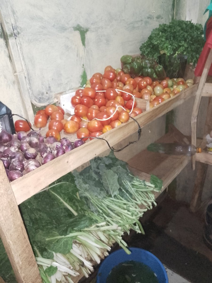 dcijuja's tweet photo. l sell cooked Yellow beans,njahi,ndengu,Githeri and all type of green grocery products Location Muranga along Kiharu opposite Frankfort At Dcijuja Greengrocery 🔥🔥. https://t.co/GnB8JecoYk