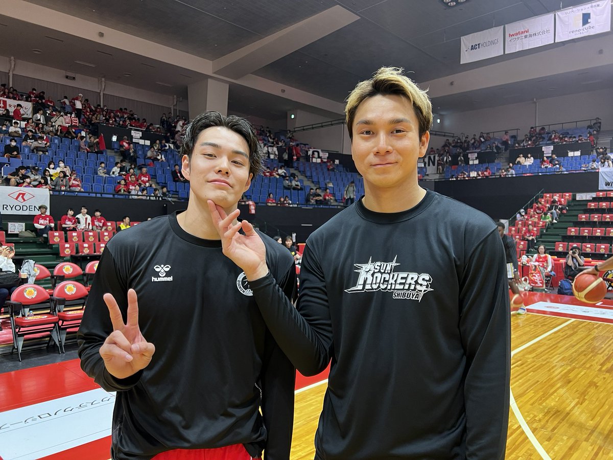 続いて、東海大学でともにプレーした #坂本聖芽 選手と #津屋一球 選手