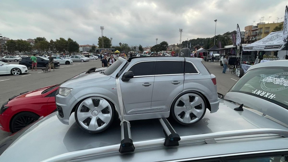 Blanes_cat's tweet image. Notícia: El 19è Festival Internacional de Tuning, ‘Blanes Motor Days’, la fira més destacada del món del motor del sud d’Europa, engega motors, i estarà oberta tot el cap de setmana amb diversos atractius
blanes.cat/docweb/2023-10…

#tuning
#cotxes
#proves
#automòbil
#motor
#fancars