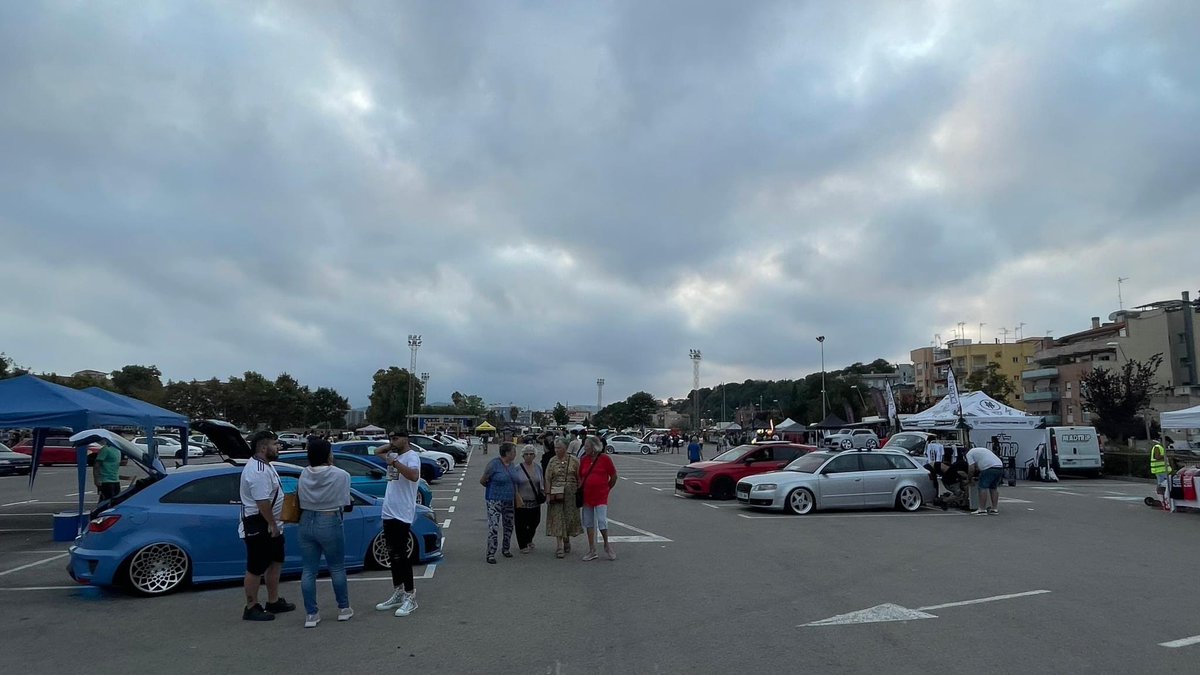 Blanes_cat's tweet image. Notícia: El 19è Festival Internacional de Tuning, ‘Blanes Motor Days’, la fira més destacada del món del motor del sud d’Europa, engega motors, i estarà oberta tot el cap de setmana amb diversos atractius
blanes.cat/docweb/2023-10…

#tuning
#cotxes
#proves
#automòbil
#motor
#fancars