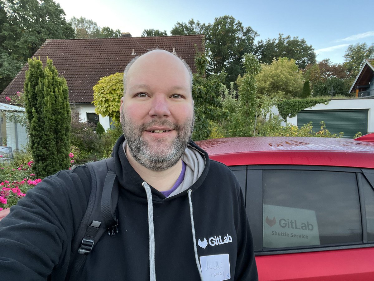 dnsmichi's tweet image. Good morning #DevOpsCamp Nuremberg ☀️

Lets learn together 🤗 Hit me up for all things #DevSecOps #AI and #Observability #eBPF - and @GitLab stickers 🦊 

@devops_camp #dvoc23