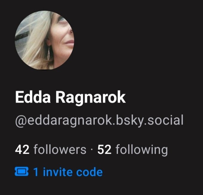 EddaRagnarok's tweet photo. Tengo una invitación a Bluesky. Quien la quiera que me coma el coño. https://t.co/Makrp1tuOE