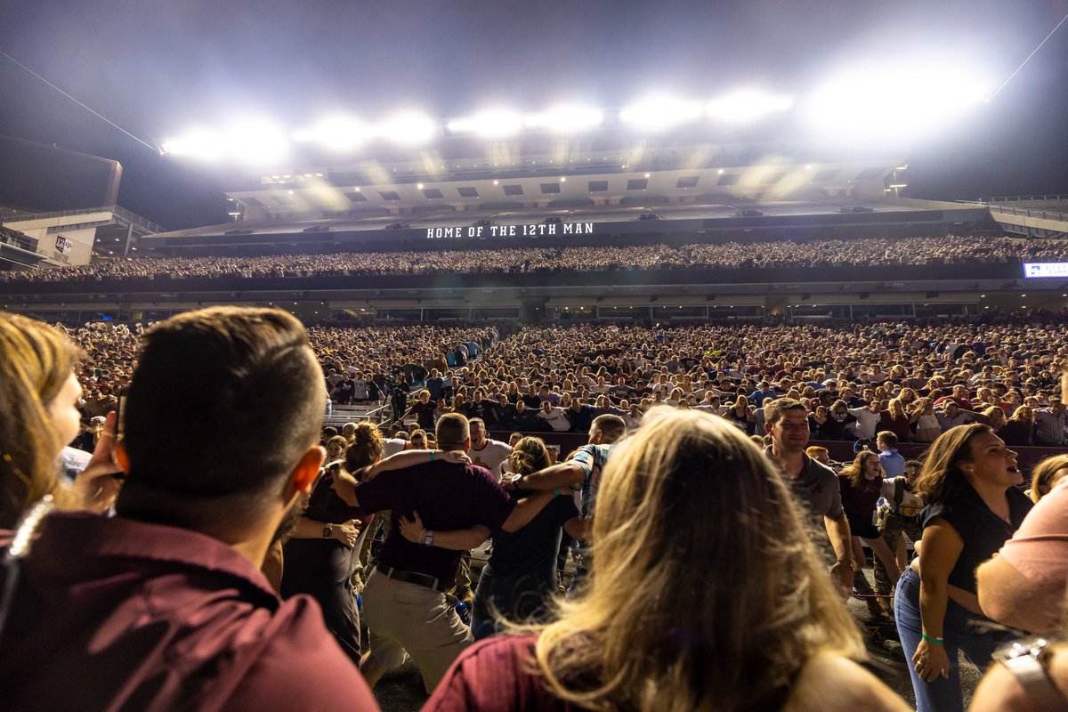 TAMU tweet picture