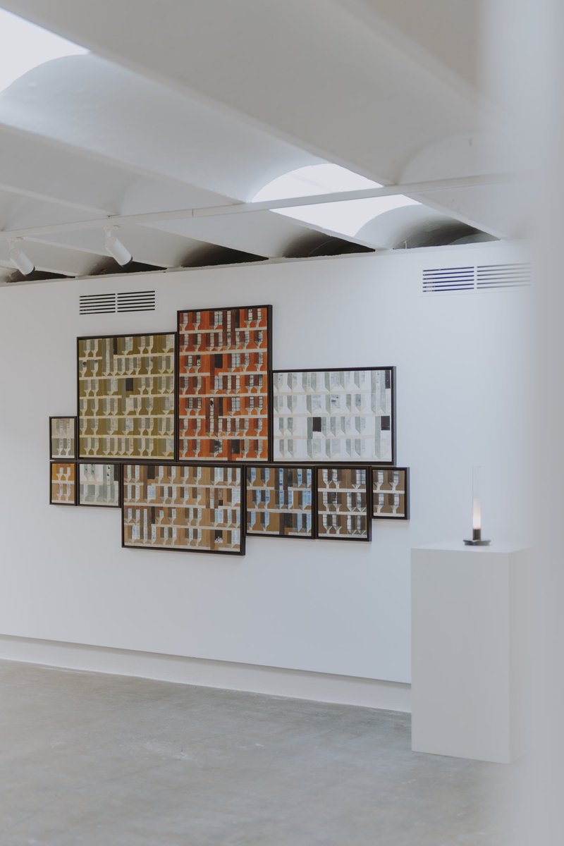 _palou_'s tweet photo. Meridiana grabado y collage sobre papel. Estudio cromático. Obra inspirada en el edificio de los arquitectos Martorell Bohigas Mackey de la avenida Meridiana de Barcelona. Edificio de vivienda social tambien conocido como la colmena. @santacole hasta mediados noviembre https://t.co/HXijTkIT5X