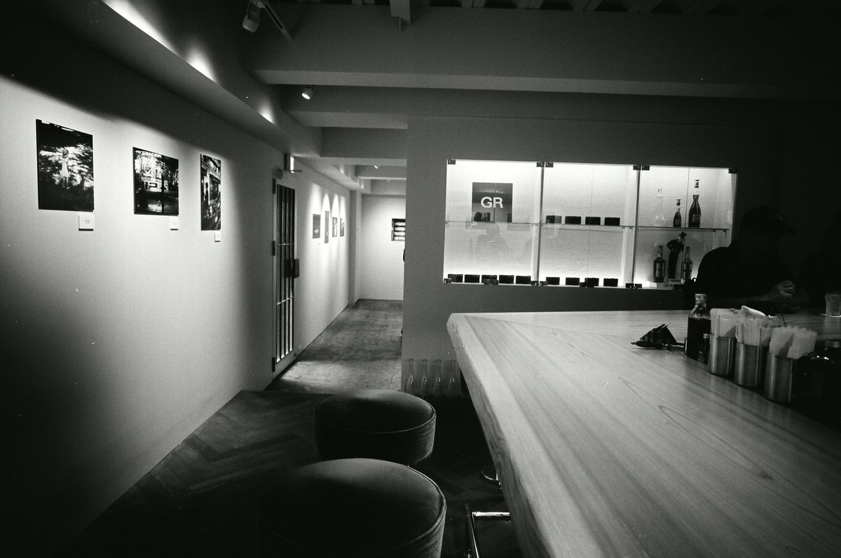 leica0726's tweet photo. GR Bar in Osaka📷

camera : Ricoh GR21

#grbar 
#gr_meet_japan 
#grスナップ 
#ricohgr 
#ricohgr21 
#gr 
#gr21 
#grsnap 
#grsnaps https://t.co/3Z2S7SZc2e
