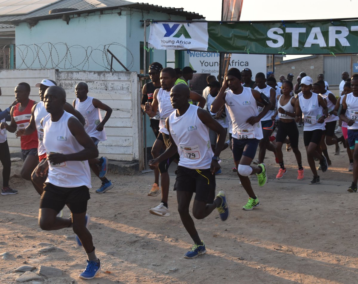 YoungAfricaInt's tweet photo. Celebrating 25 years of youth empowerment through #SkillsRun. This morning, we are at YA Zimbabwe, Chitungwiza for the special 25km marathon. We encourage everyone to come out and support the participants as they run for a good cause.

  #25yearsYA #SkillsMakeTheDifference https://t.co/ETio5ShzGt