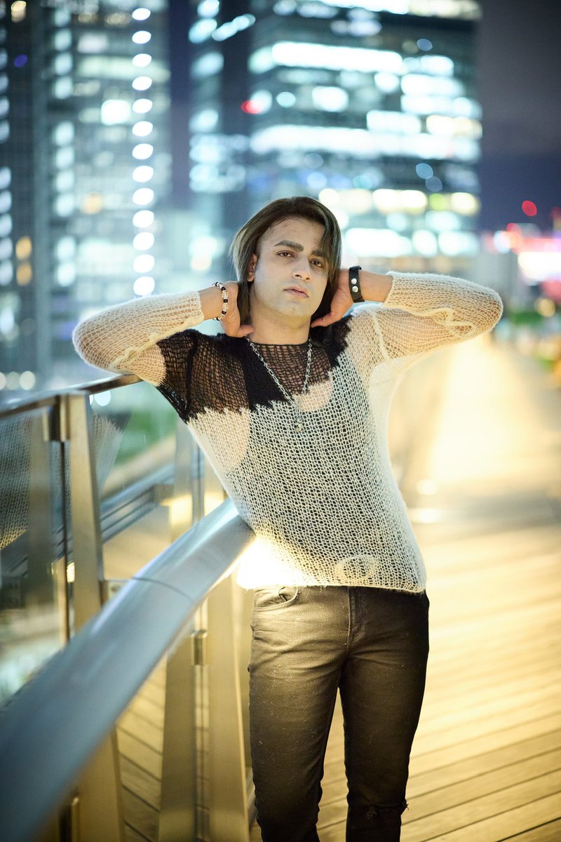 hari_507's tweet photo. Late Night 🌃 
Blurry Lights 
Deep Mind

📸: @avoidnotex 

 #model #photoshootday #modelingshoot #tokyostation #zaramenswear #zarajp #zaraclothesboys https://t.co/DTzeJAxzVN