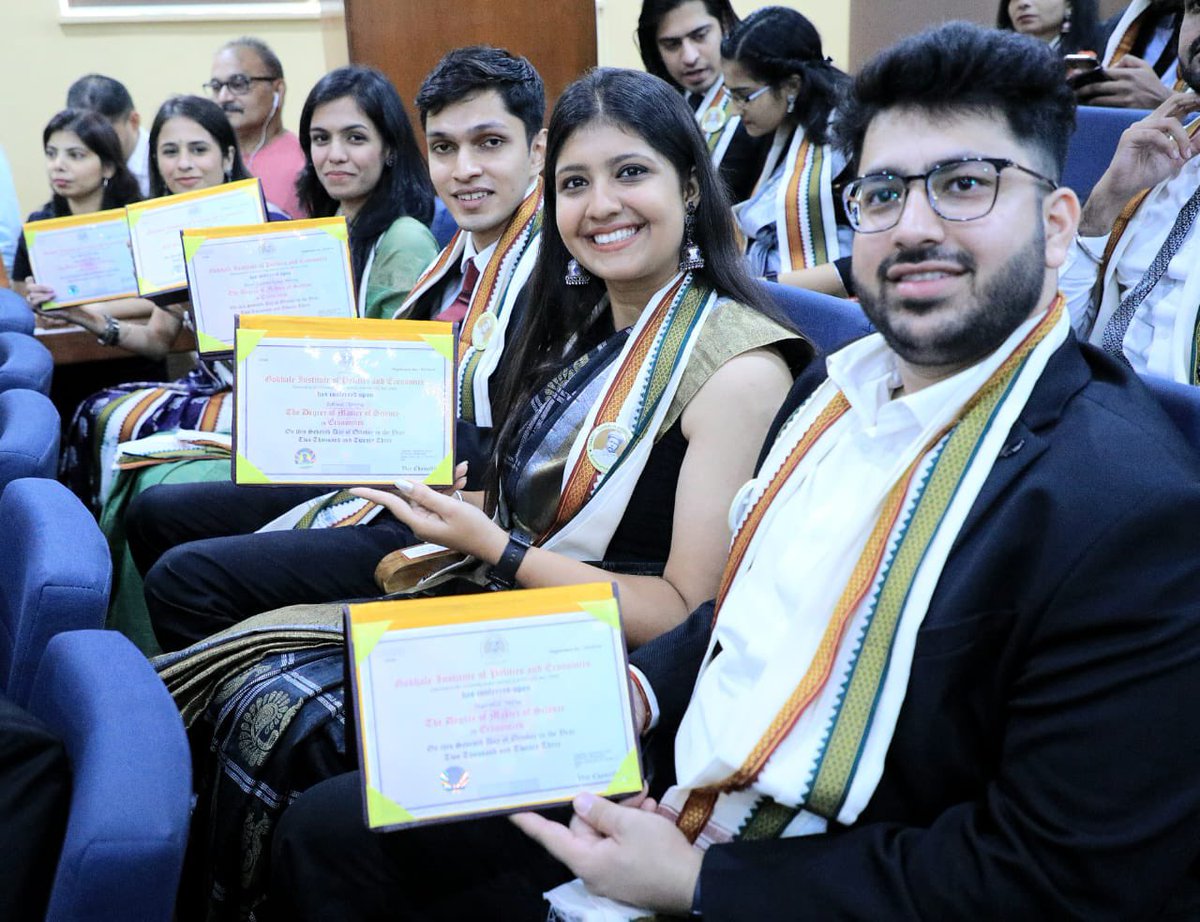 dpradhanbjp's tweet image. Honoured to be with the Gokhale Institute of Politics and Economics family in Pune today. Best wishes to all my dear students who have received their degrees at the 29th Convocation ceremony. GIPE is a melting pot of ideas. It has been a hub of experiential learning. 

Encouraged…