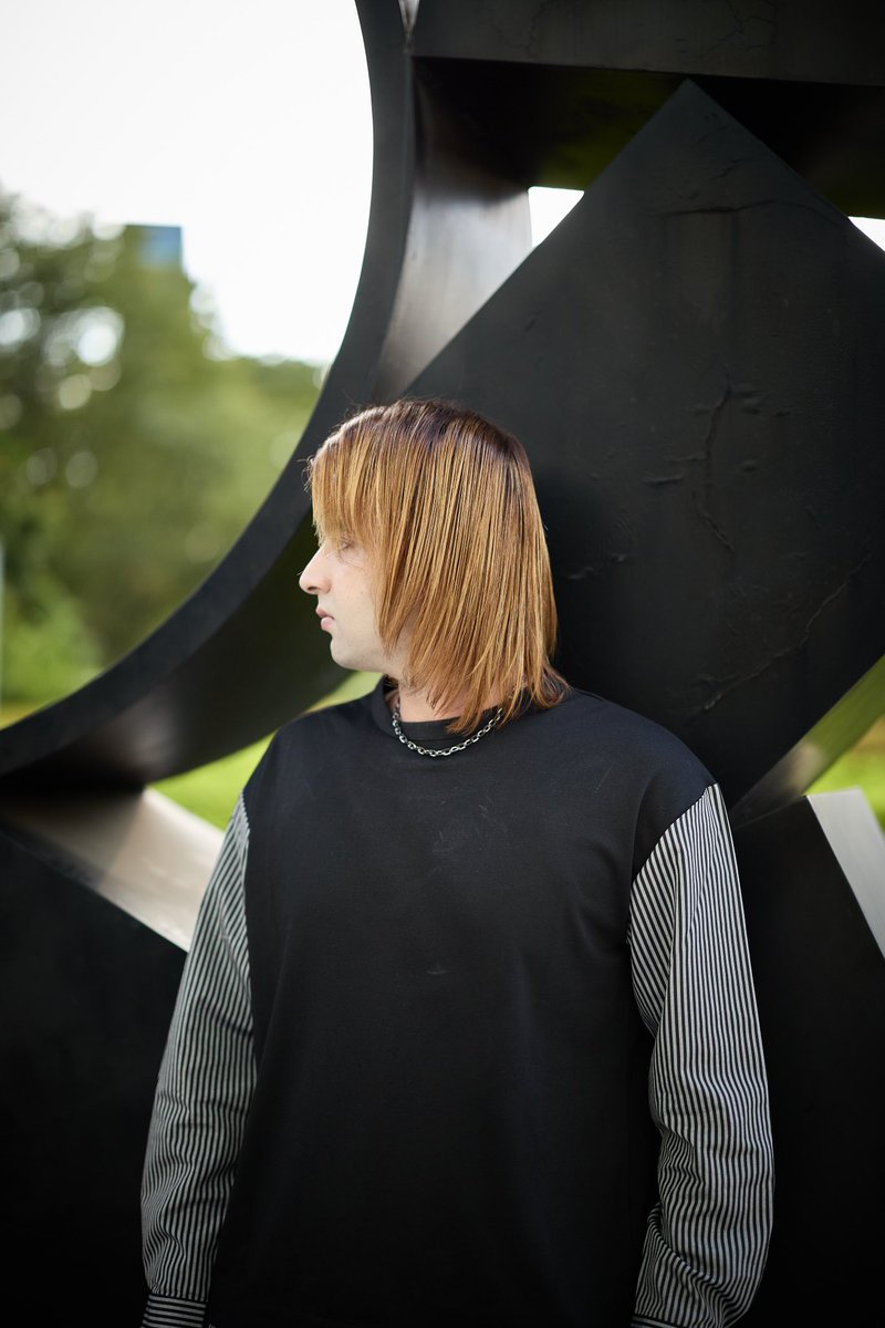 hari_507's tweet photo. If you don’t believe in yourself, who will?

📸: @avoidnotex 

#ポトレ撮影隊 #ポトレモデル #メンズモデル #shinjukupark #photoshoot #mensmodel #mensoutfit #azulbymoussy #zarashoesmen #mensfashion #mensnecklace #pakistaniboy #tokyo #japanlover https://t.co/pHFISjizWb