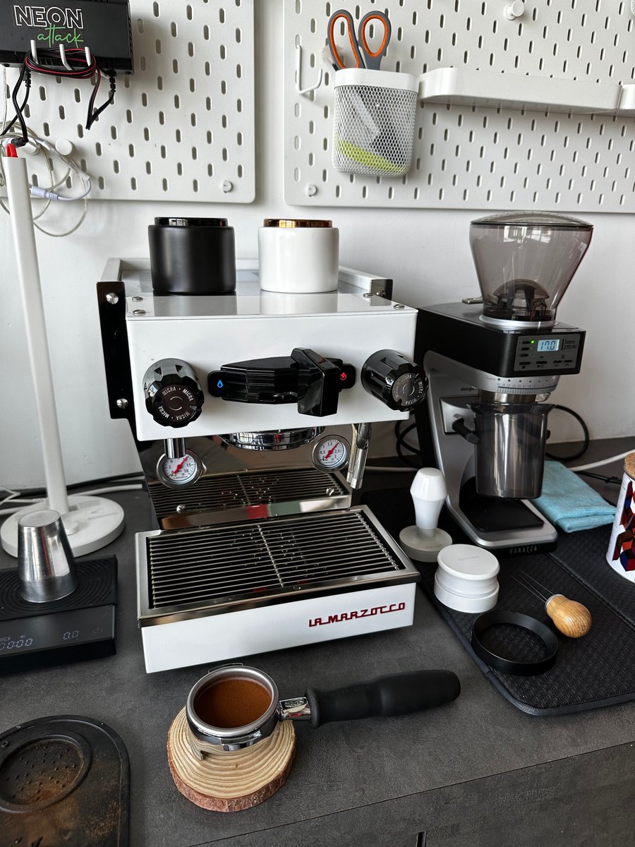 dhavaln 🛠☁️ tweet media