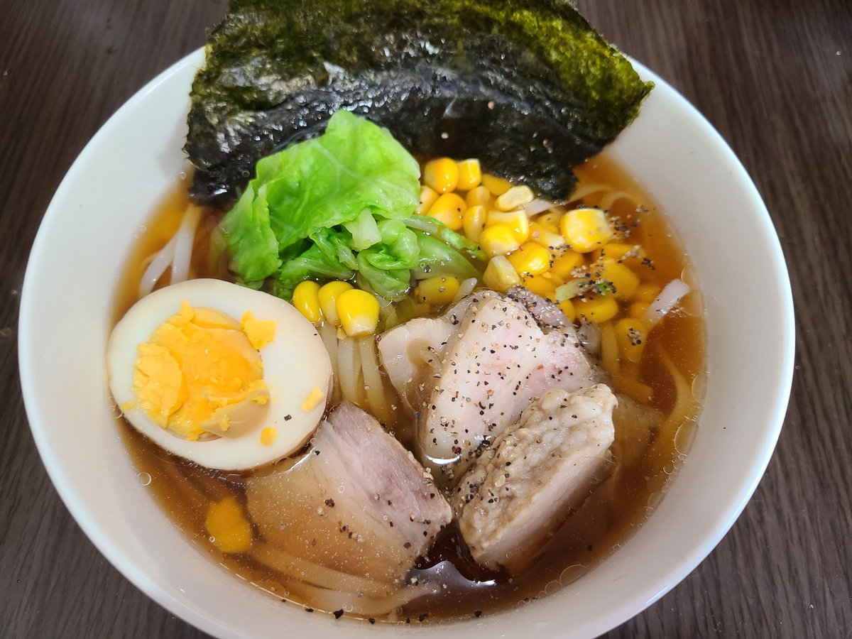 RYO__flower's tweet photo. ラーメン、お昼に食べた(*^^*)
麺はフォーです。スープは市販の煮干し醤油。

久しぶりのラーメン満たされたぁ。

#米粉　#グルテンフリー　#フォー
#ラーメン https://t.co/1VOZWjrIjw