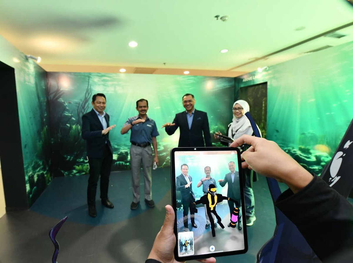 komunikasi_gov's tweet photo. Karnival #mydigitalmaker berlangsung hari ini hingga 8 Oktober 2023 yang merupakan sebahagian daripada acara Malaysia Digital Expo 2023 (MDX 2023) dengan pengalaman revolusi, kepakaran dalam bidang ekonomi digital. https://t.co/U4EFWxrT6g