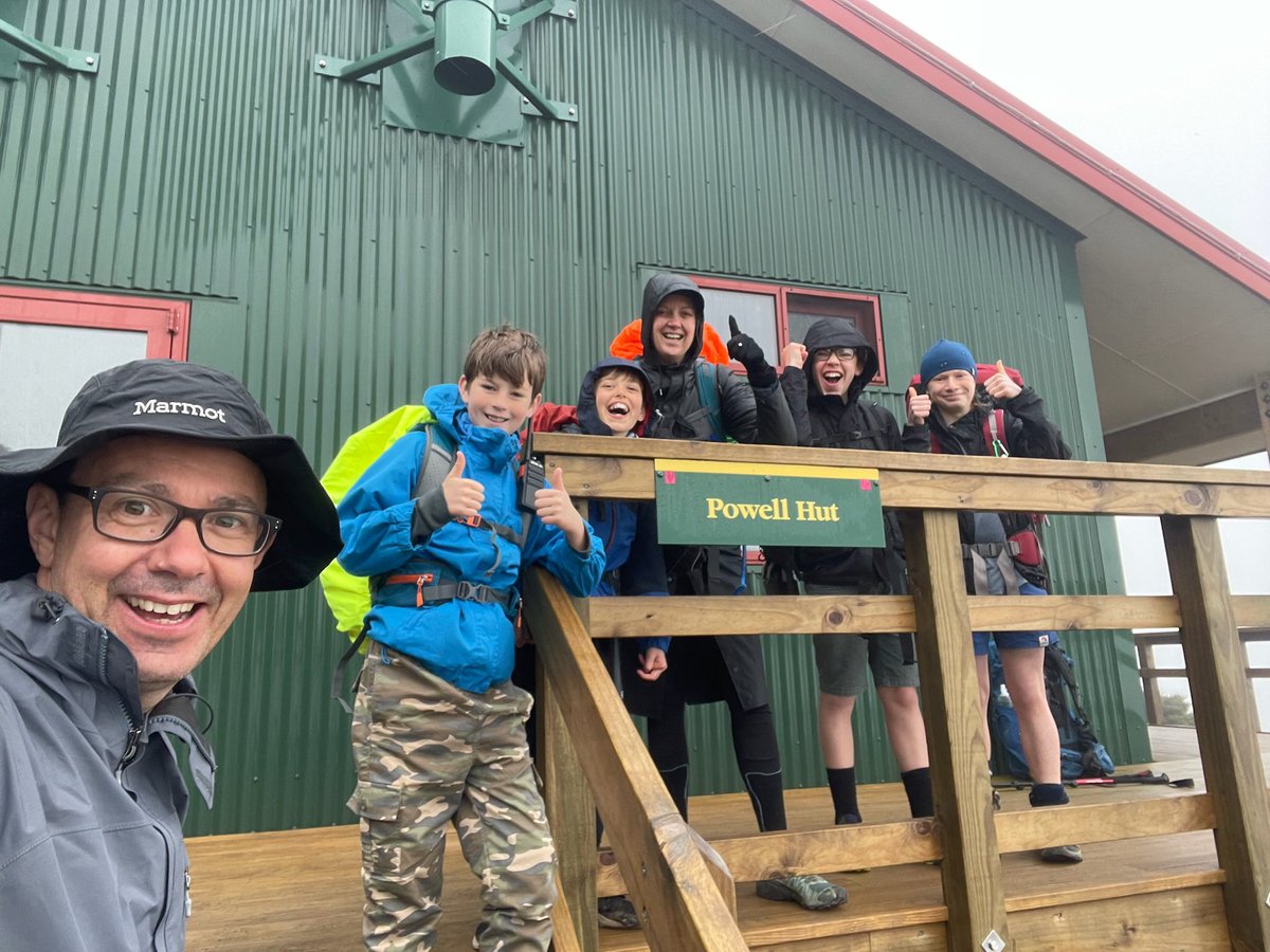 Lou Aitken tweet media