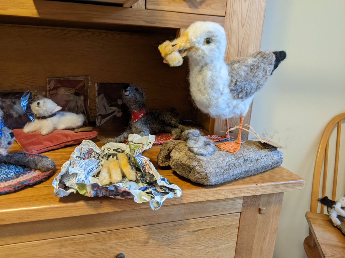 Leaping Hare tweet media