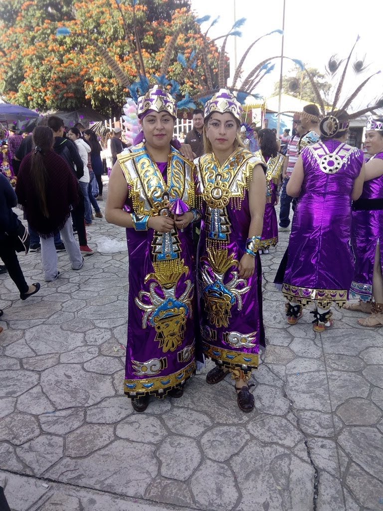 Venusitasunev's tweet photo. La cima del templo de El Cerrito tiene una de las vistas más espectaculares y completas de mi bello municipio #CoatepecHarinas 🤗
se caracteriza por su tradicional feria y sus bellas danzas, que sin duda alguna son un gran número artístico #DeMiPuebloParaElMundo 🫶🏻 https://t.co/AwwD9Ewp1H