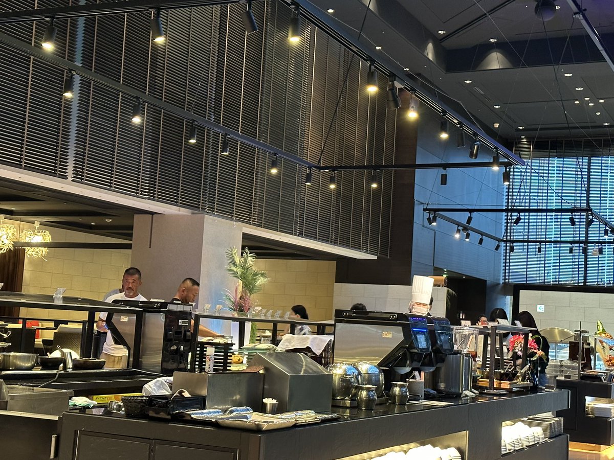 motomotoxmoto's tweet image. 今宵は…
品川プリンスホテルにて
ディナー🍽️

#品川プリンスホテル
#HAPUNA