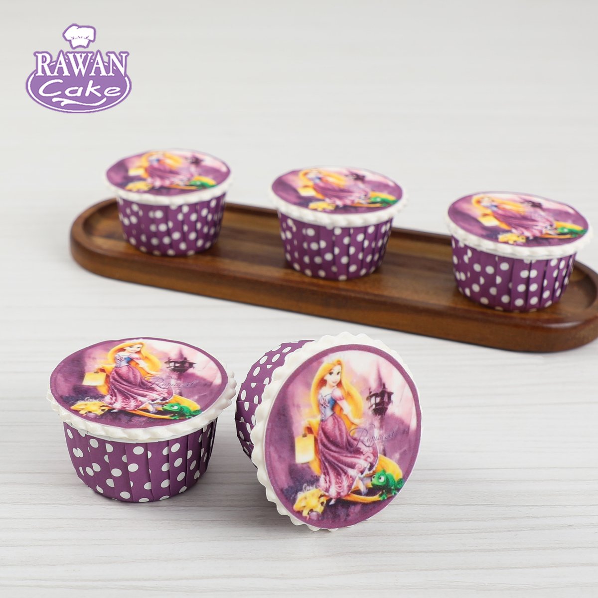 RawanCake's tweet photo. #rawan_cake Cupcake.. This is exactly what will make your kids happy 🤩

You can order by calling 065001888
or Install our #rawan_cake app and check out all our products https://t.co/aDkV4LjZNk https://t.co/RXBN6cEdt0