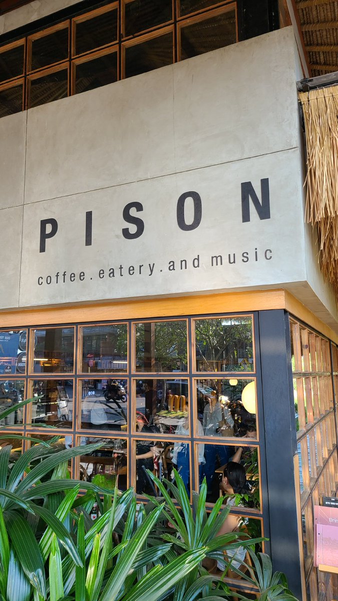 eeeeeating_'s tweet image. #PISON
오리구이는 바싹 마른편이라
촉촉한 트러플 스테이크 추천.
감튀는 어딜가나 실패없는 무난한 아이템 :)