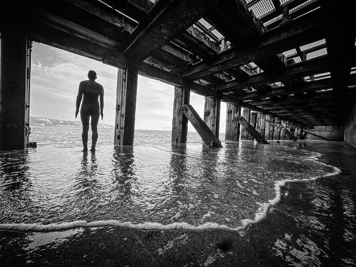 SteveMcCoyPhoto's tweet photo. Visited the Antony Gormley at #Folstone https://t.co/aazxw6h8DZ