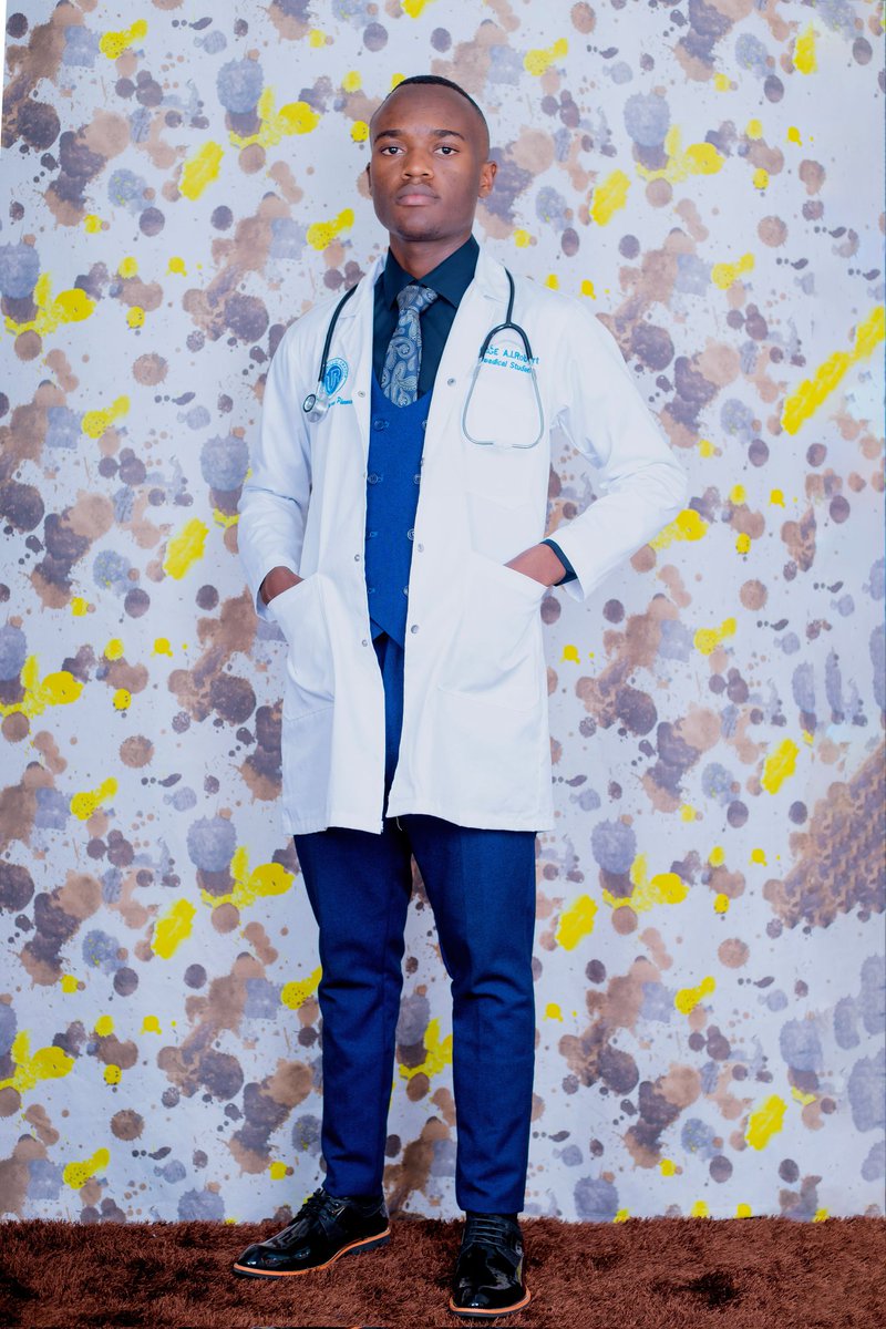 lerobert13's tweet photo. 🩺 Yesterday was a day I'll cherish forever, White Coat Ceremony!🥼 It marked the beginning of my medical journey, and I couldn't be more excited! 

 #WhiteCoatCeremony2023 https://t.co/IzI6HwAJ98