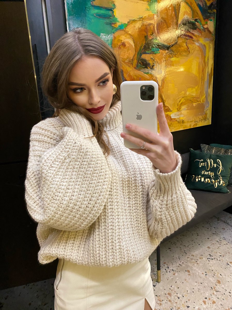 Dana🐣 tweet media