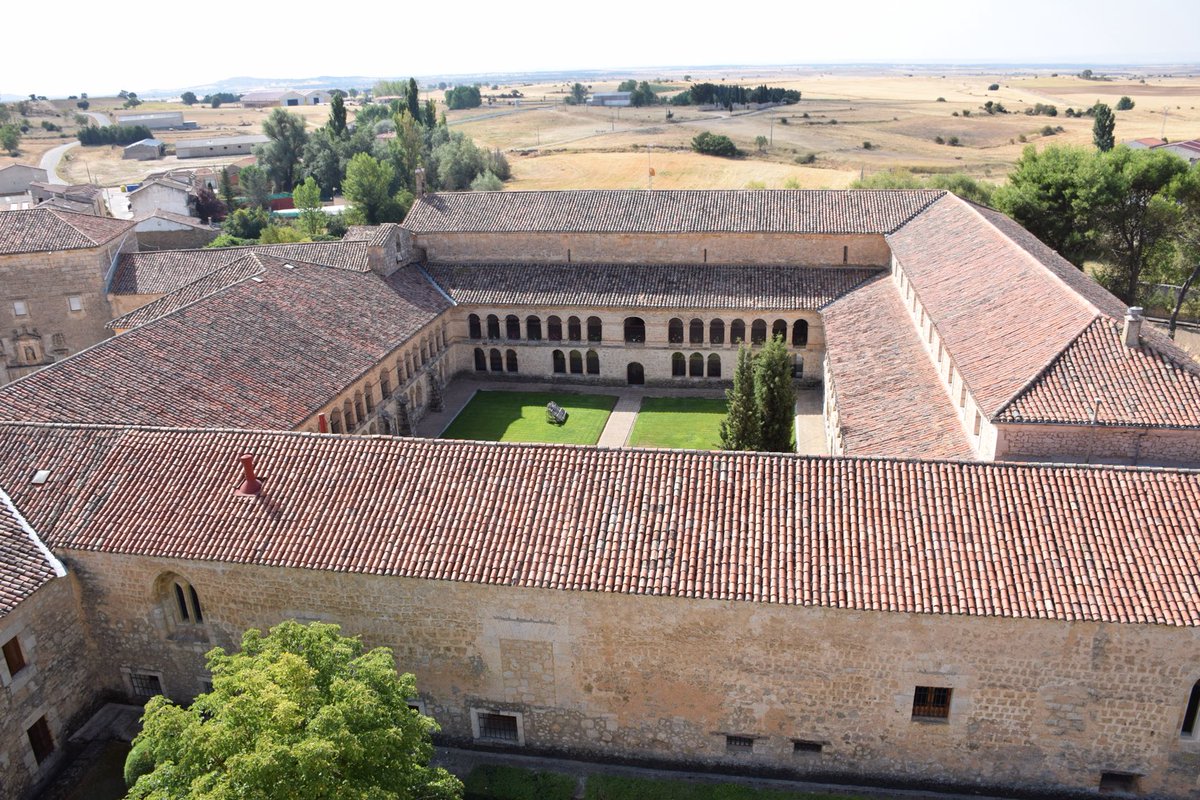Caleruega (Burgos), cuna de Santo Domingo de Guzmán y fundador de la orden de los Dominicos. Miembro de Los Pueblos más Bonitos de España desde 2017. ⁦<a href="/caleruega/">Caleruega</a>⁩ ⁦⁦<a href="/CaleruegaTur/">ℹ️ Turismo Caleruega</a>⁩
