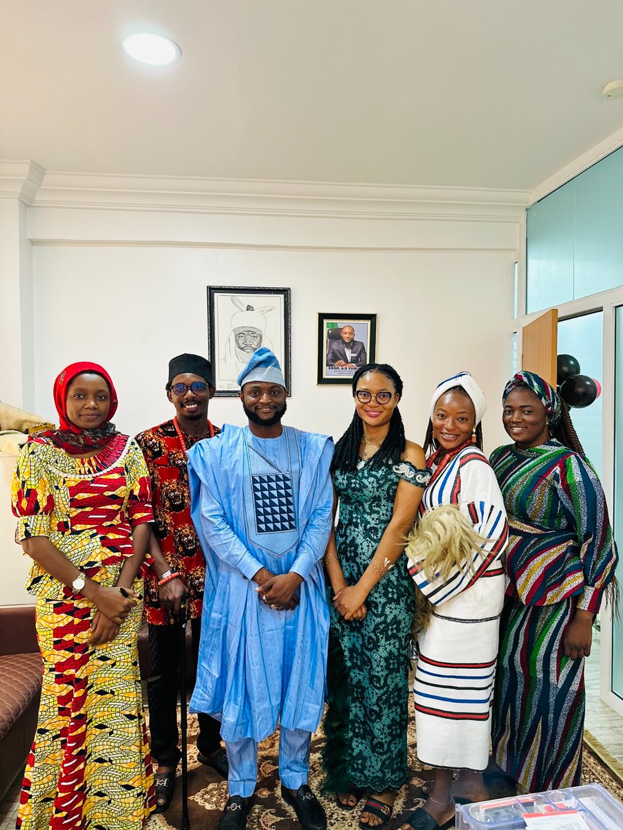 mcdreamconcepts's tweet image. Team bonding is very important and vital to any organizations success &amp;amp; customer satisfaction 
Our cultural day picture showcases the oneness amongst us, and of course, you can notice our MD&apos;s @OzigiAliyu unique attire.
#McDreamCustomerWeek
#TeamService2023
#CustomerAppreciation