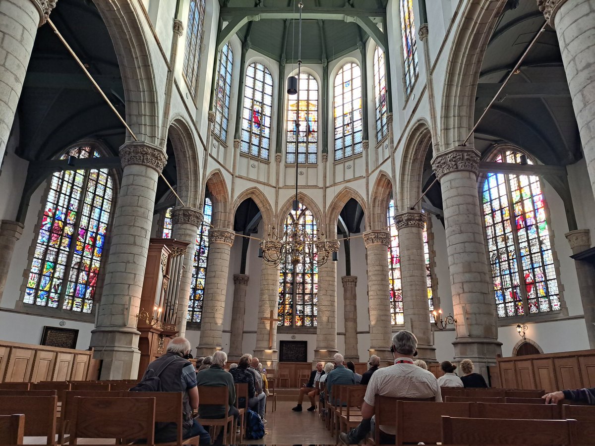 Altijd genieten van onze schitterende <a href="/SintJanskerk/">Sint-Janskerk Gouda</a> tijdens de cursus Goudologie. Interesse ? Er is nog plek in t najaar 2024.