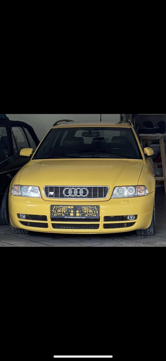 KyllaCS's tweet photo. Ok, hear me out. Audi S4 B5 as Daily 🥸

Imagine BBS LM as rims 🤯 https://t.co/N6tEzs4vpN