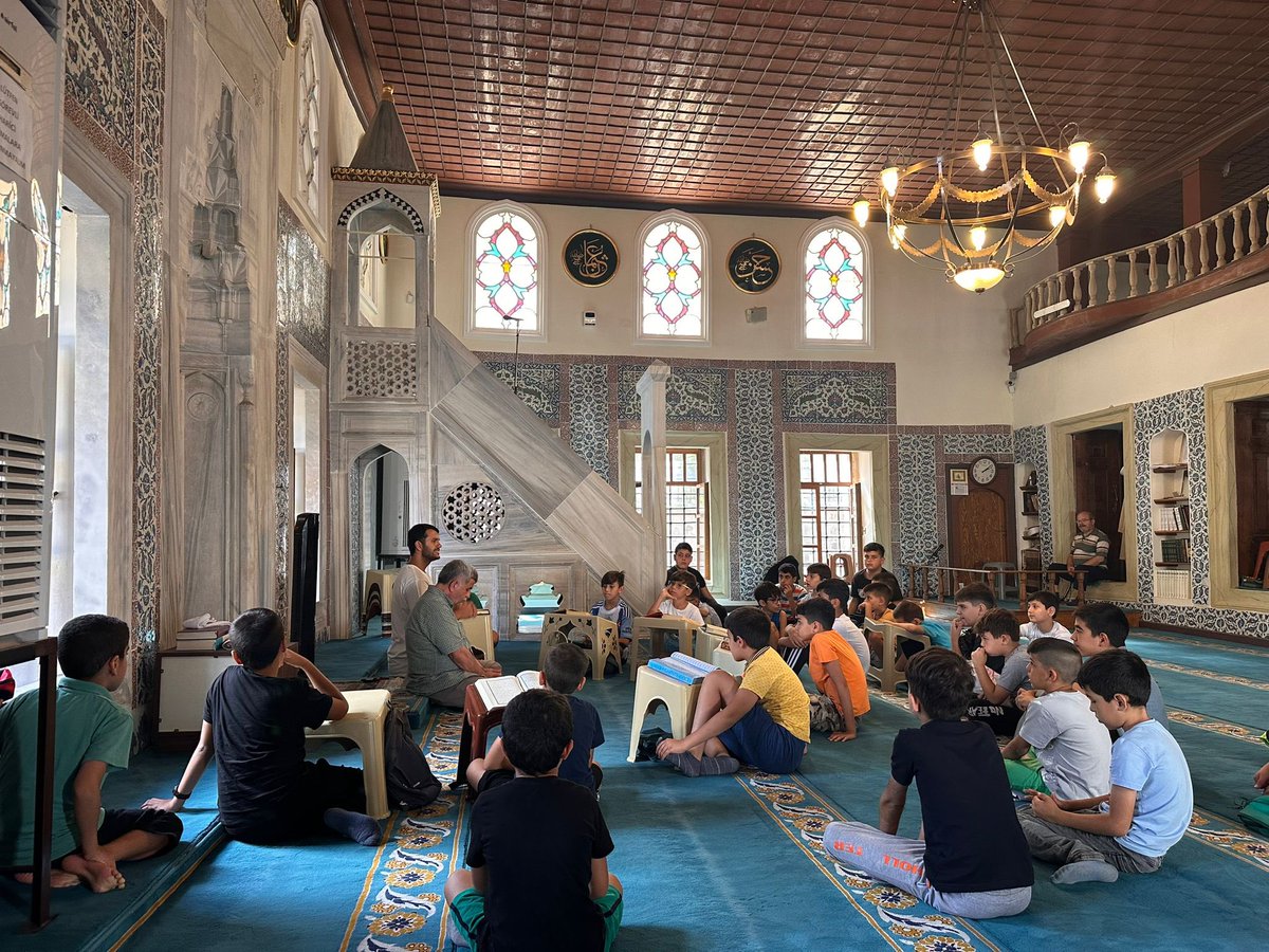 Caminin gölgesinde Tozkoparan’ın izinde projesi 3. Hafta eğitimleri ile devam ediyor.