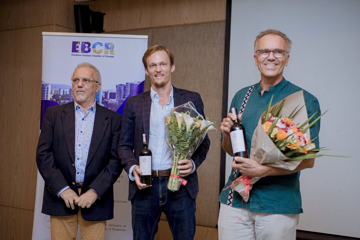 EBC_Rwanda's tweet photo. 📢 At yesterday's @EBC_Rwanda #AGM, we shared our progress, future vision, and upcoming initiatives. We're excited to welcome our newly elected board members chosen by our dedicated EBCR members. Together, we're driving business excellence in Rwanda🇷🇼 🇪🇺 #EBCR #BusinessLeadership https://t.co/iW59z3Byk5