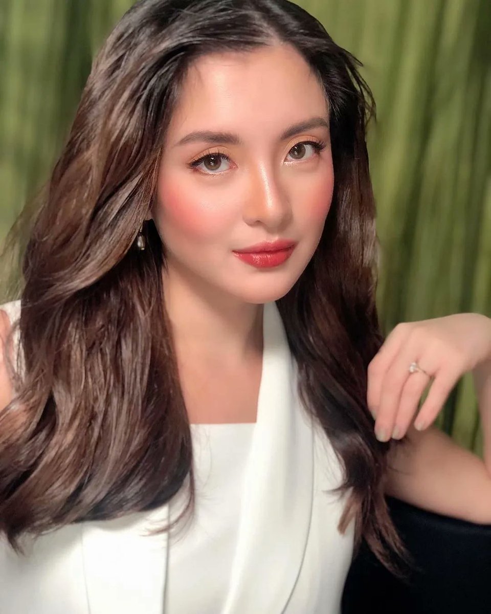 I miss you so much!
<a href="/arrasanagustin/">Arra San Agustin</a> 

ARRA SAN AGUSTIN
#TadhanaBabawiinKoAngLangit
ArraSanAgustin As Emilia

Tadhana X AACA2023