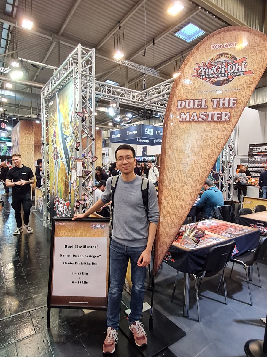 DinhKhaBui's tweet image. Challenge me today at the #SPIEL23 in Essen! 😉