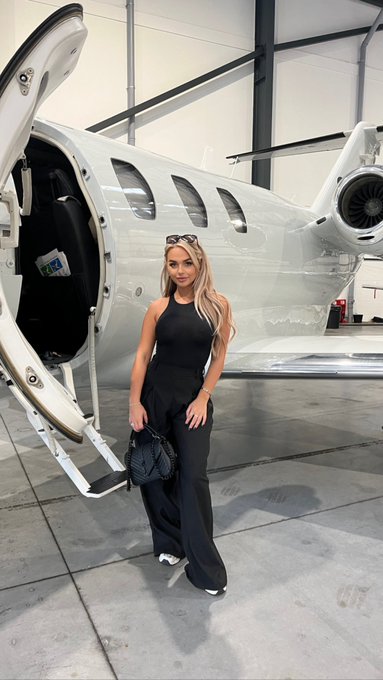 🖤✈️ https://t.co/jGb64bBgW9