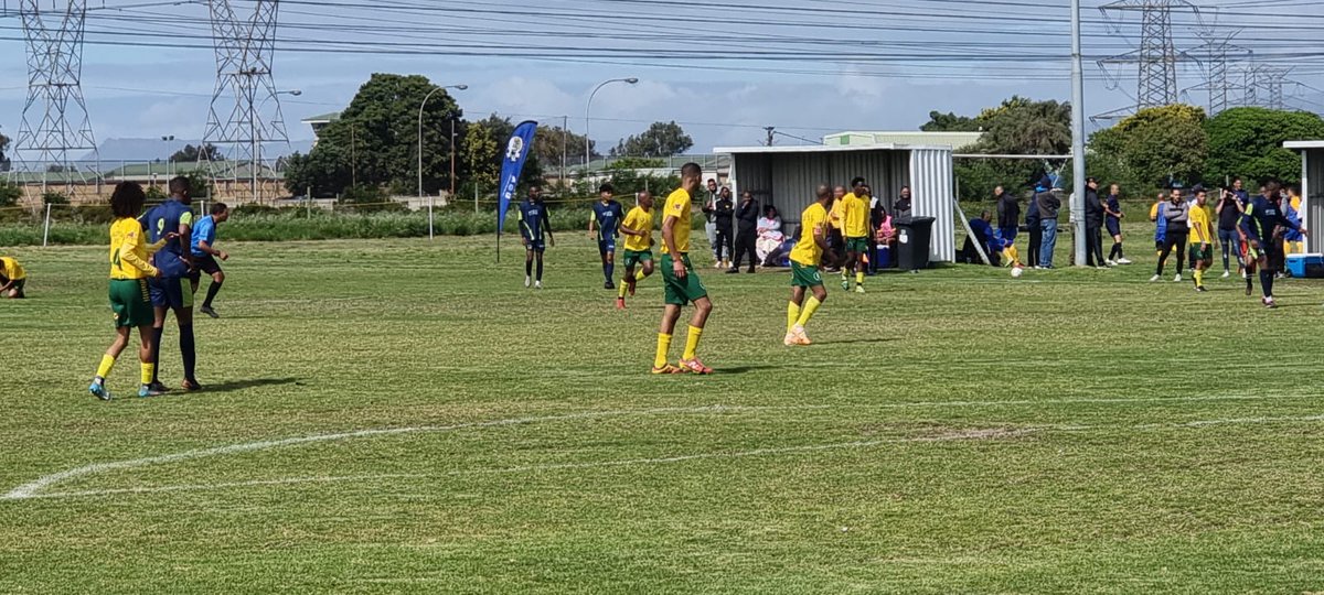 Some action on the fields taken this morning.  
Where are you?  
Tag yourself if you're here!  

#edgemeadfootballclub #CTTLFA #meadpride #upthemead #proudlyedgemead #CTTLFASeniorKnockOutCupFinals