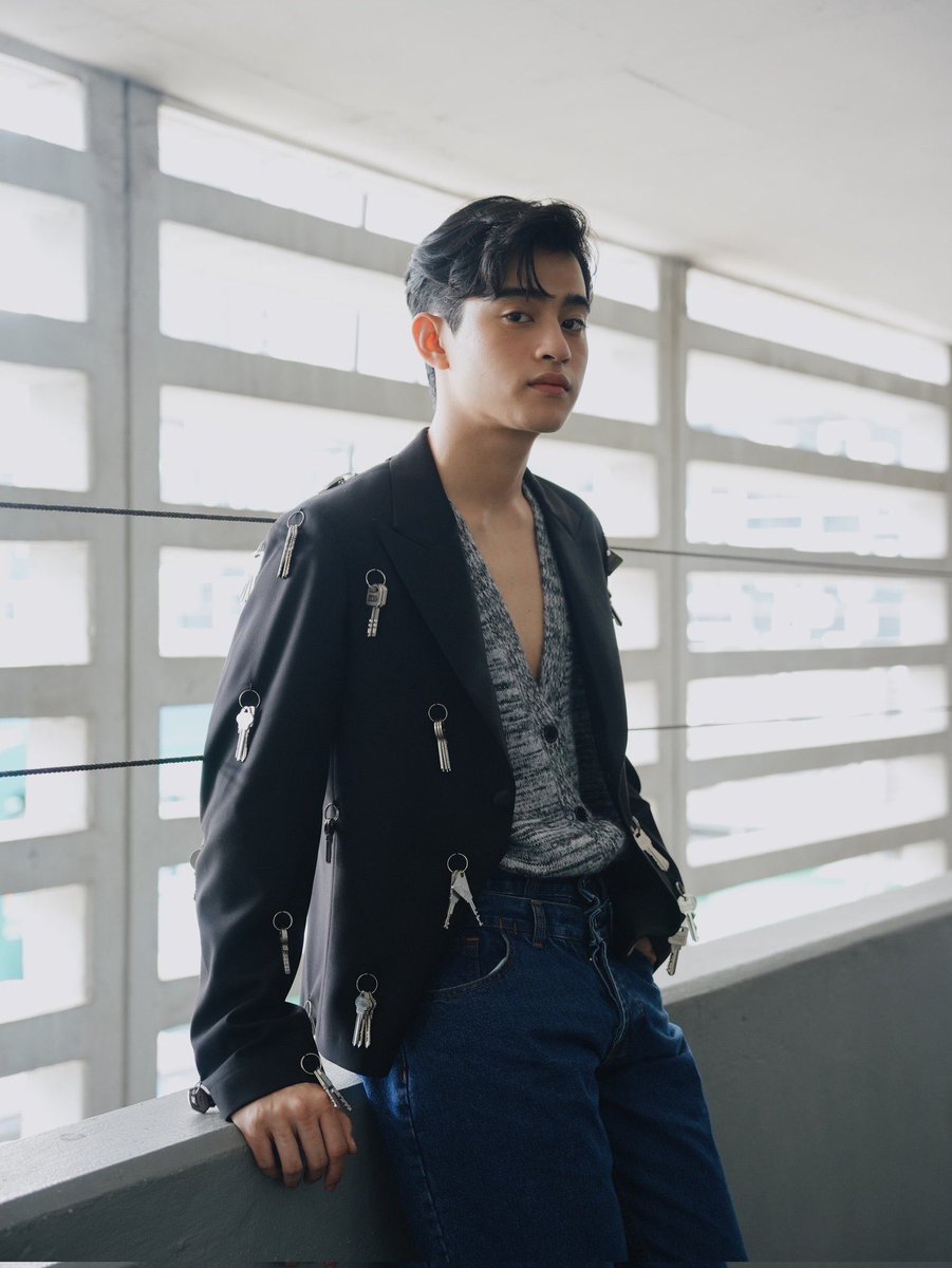 ximeetin's tweet photo. Tenía muchas llaves porque son las llaves del corazón de sus units 😌🤭

#LeisureProjectsxBarcode 
#LeisureprojectsAW23xBOC
#LeisureprojectsAW23
#SiamParagonBIFW2023

@BarcodeTin #barcodetin #Unit https://t.co/NUamIBktg4