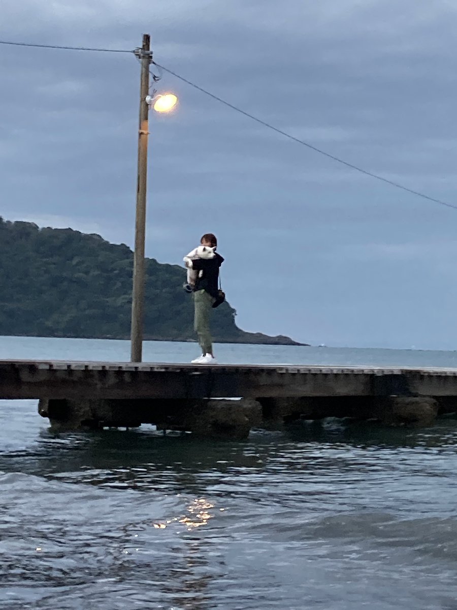 hotacin221's tweet photo. 今日は娘と海に行ってきた https://t.co/dKsAUf6kjc
