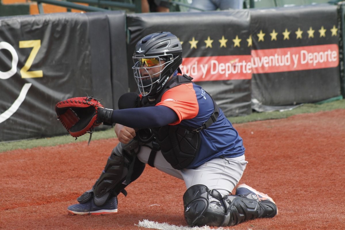 caribesanz's tweet photo. Pretemporada Dia #2⃣

Se desarrolla en el ¨Chico¨ el segundo día de practicas de la Tribu.

🏹Incorporaciones:
🟠Asdrubal Cabrera Inf
🟠Luis Sardiñas Inf
🟠Gabriel Yanez LZ

#VamosTribu ⚾️🏹 https://t.co/0NGfvi6h9H