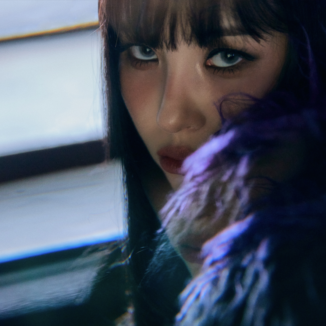 official_sunmi_'s tweet photo. SUNMI
Digital Single 【𝐒𝐓𝐑𝐀𝐍𝐆𝐄𝐑】
CONCEPT PHOTO #3

Release
🔩 2023.10.17 6PM KST 

#선미 #SUNMI
#STRANGER https://t.co/B5pw0TsLCu